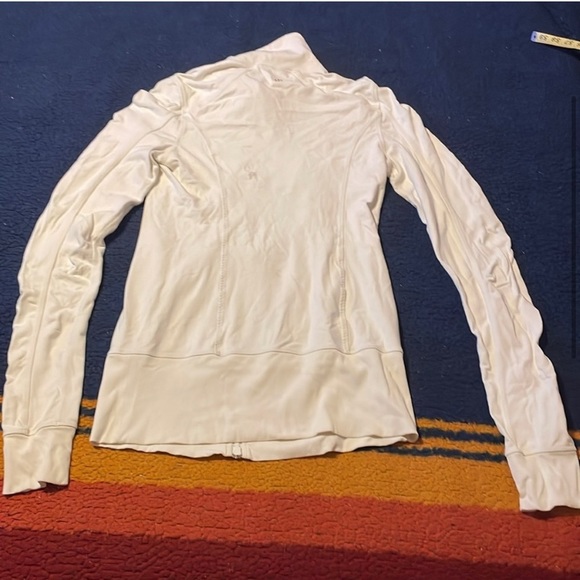 Lululemon Jacket - Picture 4 of 6